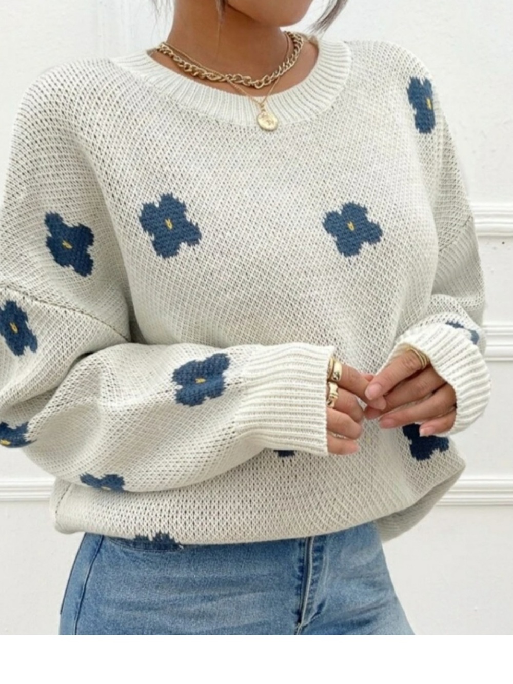 Crewneck sweaters bundle - Picture 2 of 4